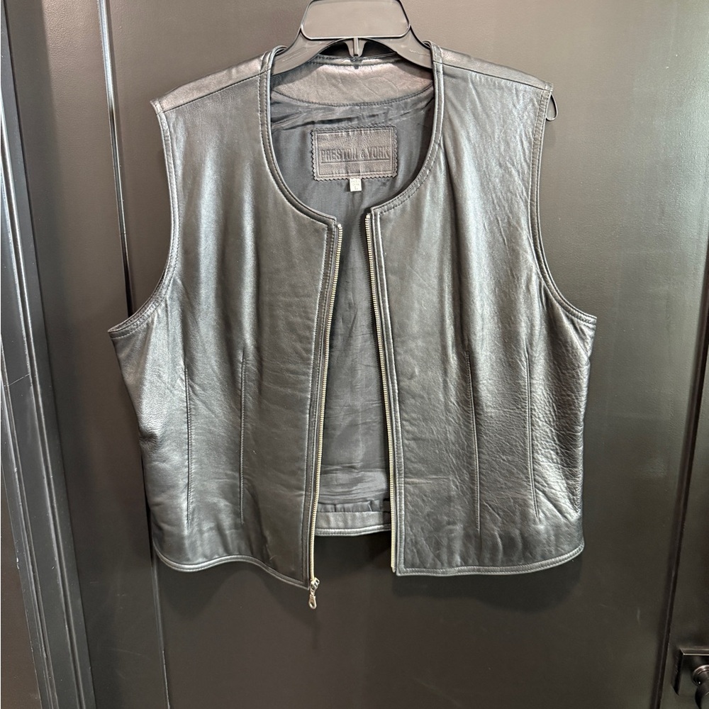 Preston & York Black Leather Zip Vest